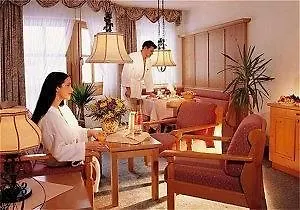 Kroneck Hotell
