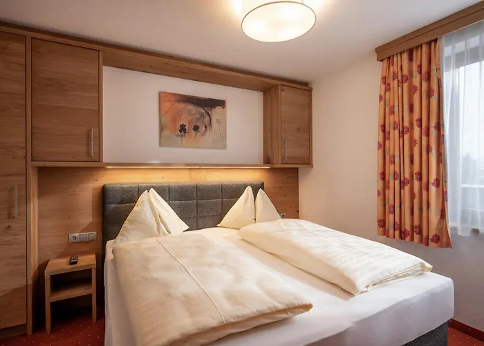 Kroneck Szálloda 4*