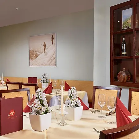 Hotel Kroneck 4*